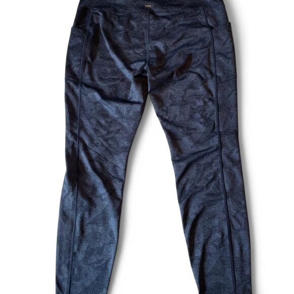 Blue snakeskin print Mondetta activewear leggings - Picture 5 of 5
